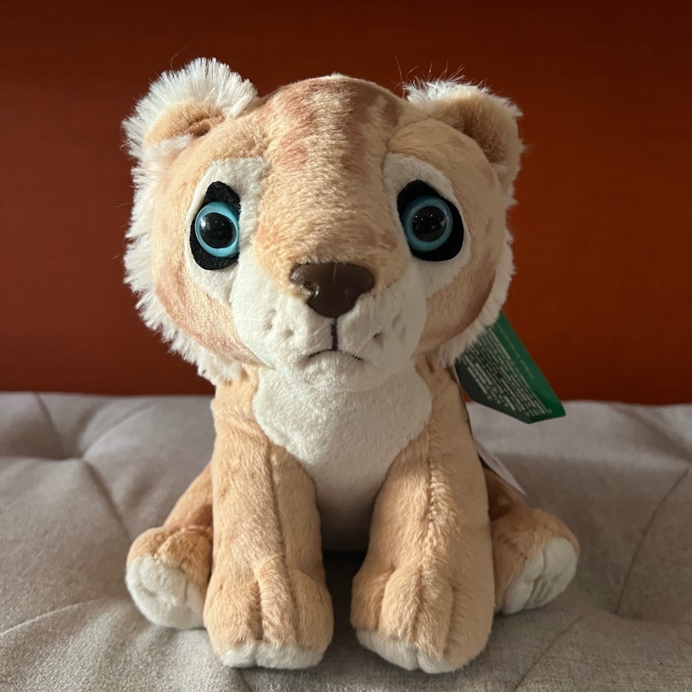 WICKED - Cowardly Lion Plush